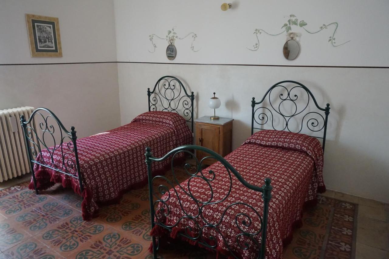 Palazzo De Fabritiis Bed and Breakfast Rosciano  Eksteriør billede